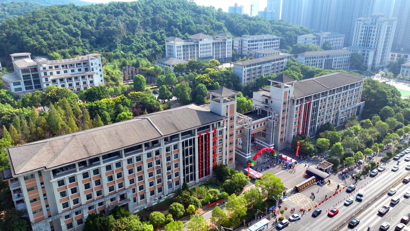 学校30